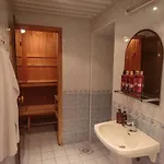 3 Bedroom Unique In Old Town Apartman Tallinn