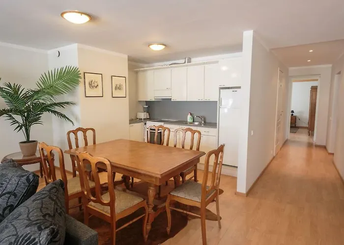 3 Bedroom Unique In Old Town Διαμέρισμα